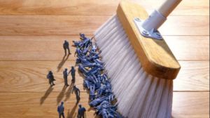 Σκούπα-απολύσεις