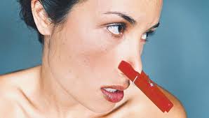 Εικόνα Μανταλάκι στη μύτη